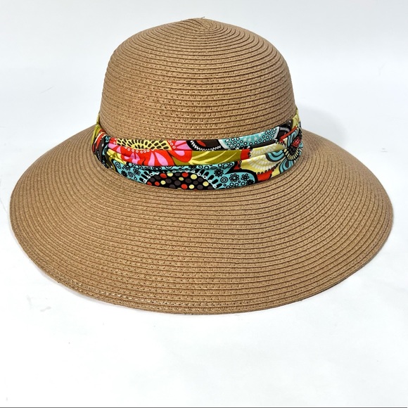 Vera Bradley Accessories - NWT Women’s Vera Bradley Flower Shower Straw Hat